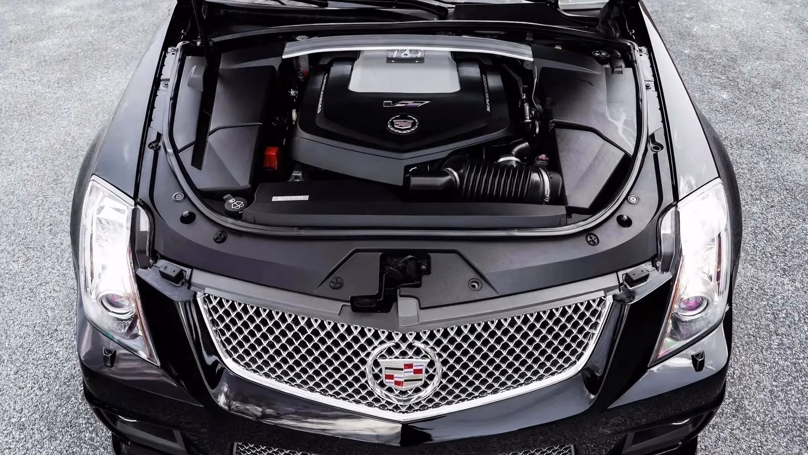 the-legendary-2009-cadillac-cts-v-america-s-ultimate-super-sedan-bargain-in-2026-image-0