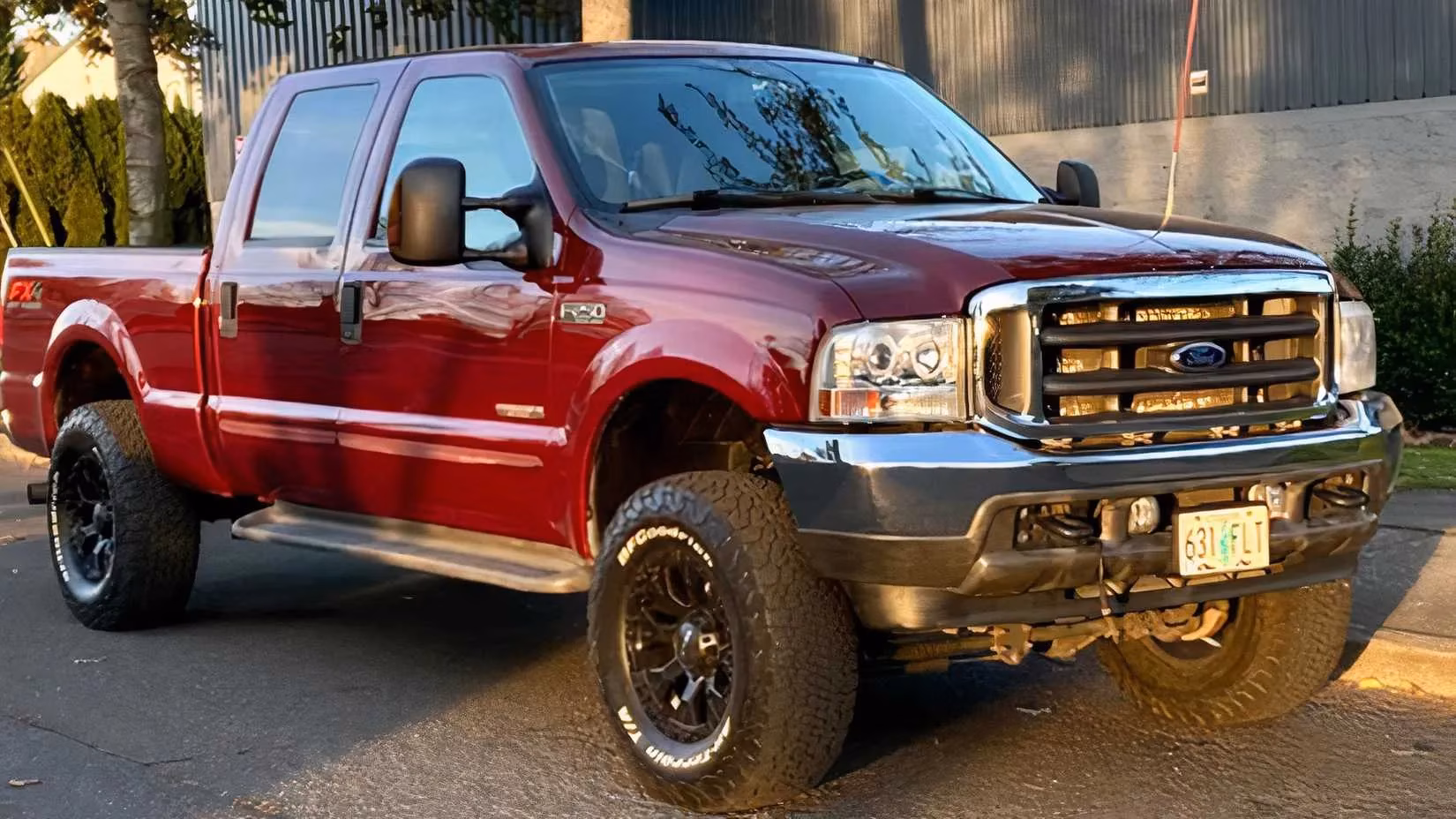 8-manual-pickup-trucks-with-enough-torque-to-get-real-work-done-image-2