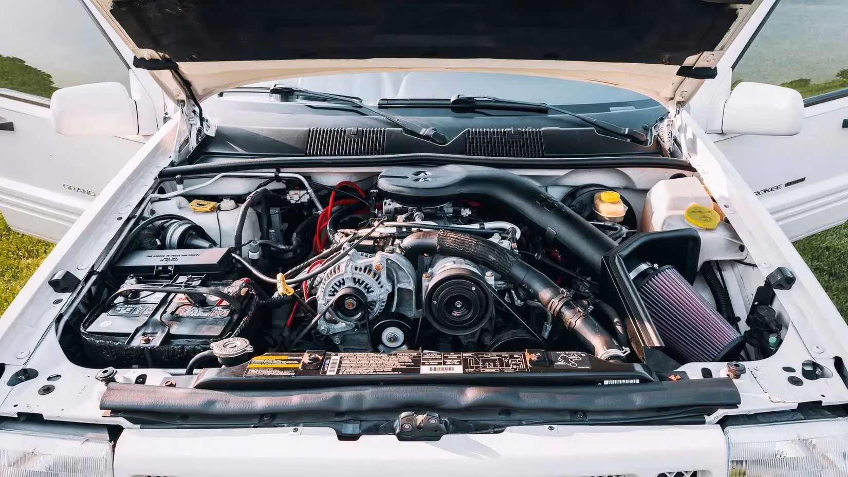 this-90s-v8-sled-is-the-ultimate-off-grid-boss-fight-image-4