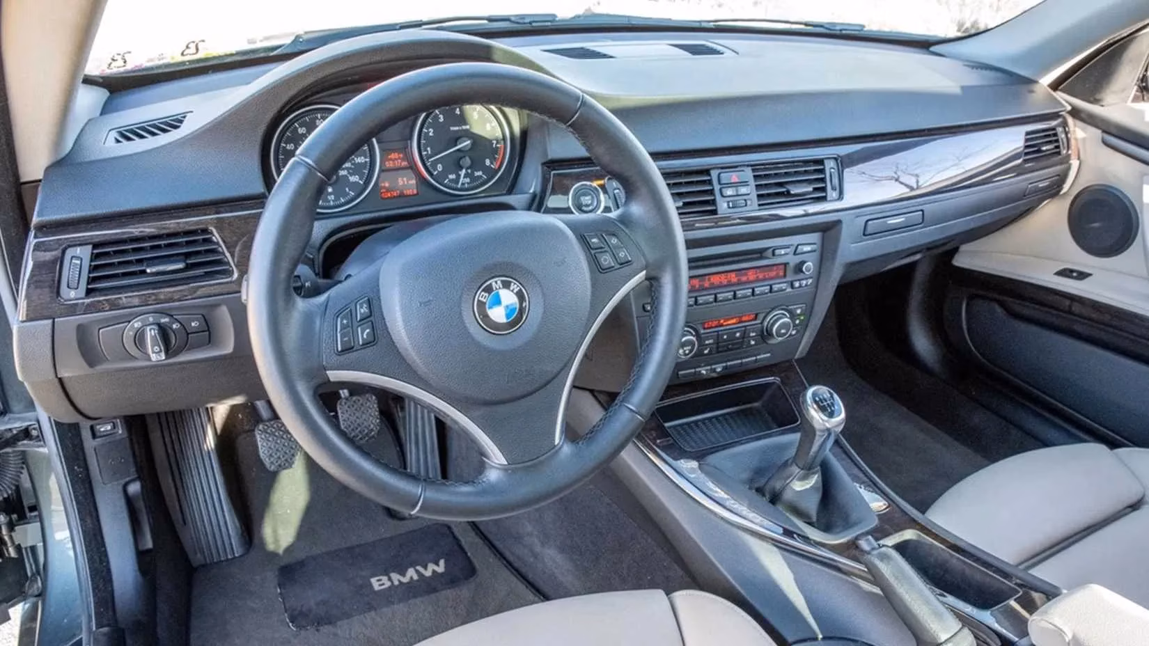 the-bmw-335i-e92-the-hidden-gem-i-discovered-that-m3-buyers-keep-missing-image-3
