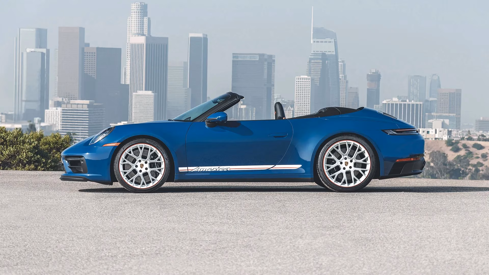 sports-cars-that-beat-depreciation-porsche-911-leads-the-way-image-1