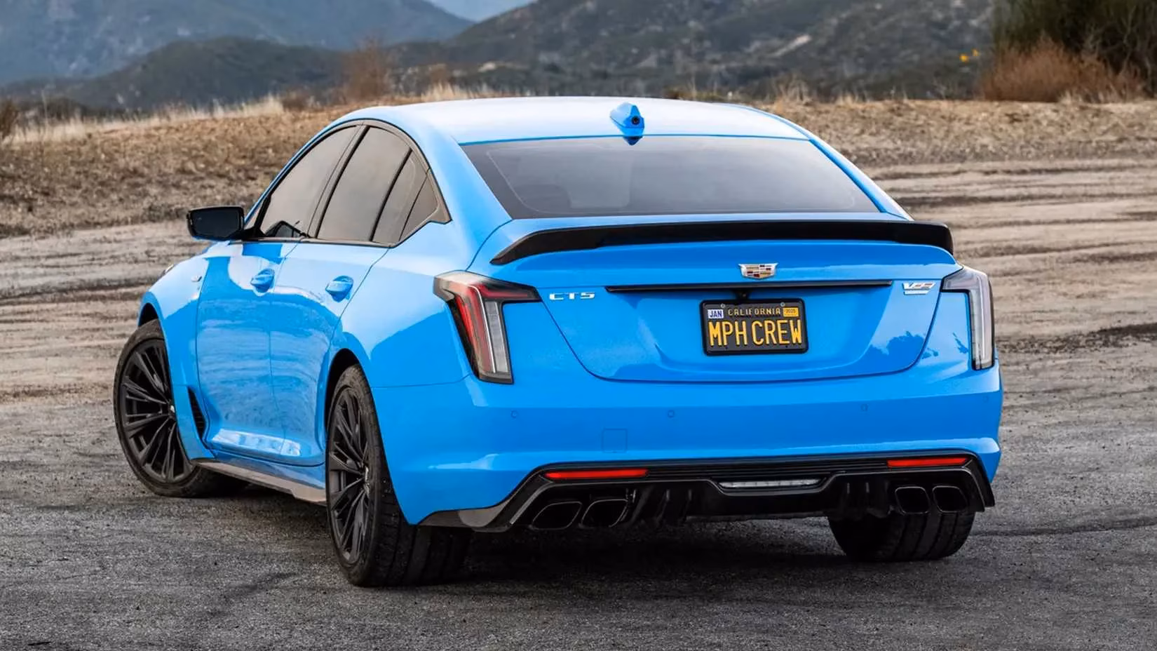 the-final-roar-a-eulogy-for-the-american-rwd-v8-sedan-image-4