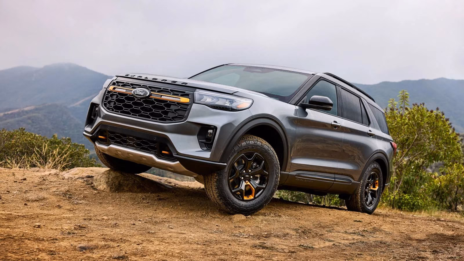 2026-ford-explorer-tremor-the-blue-oval-s-off-road-three-row-finally-arrives-image-0