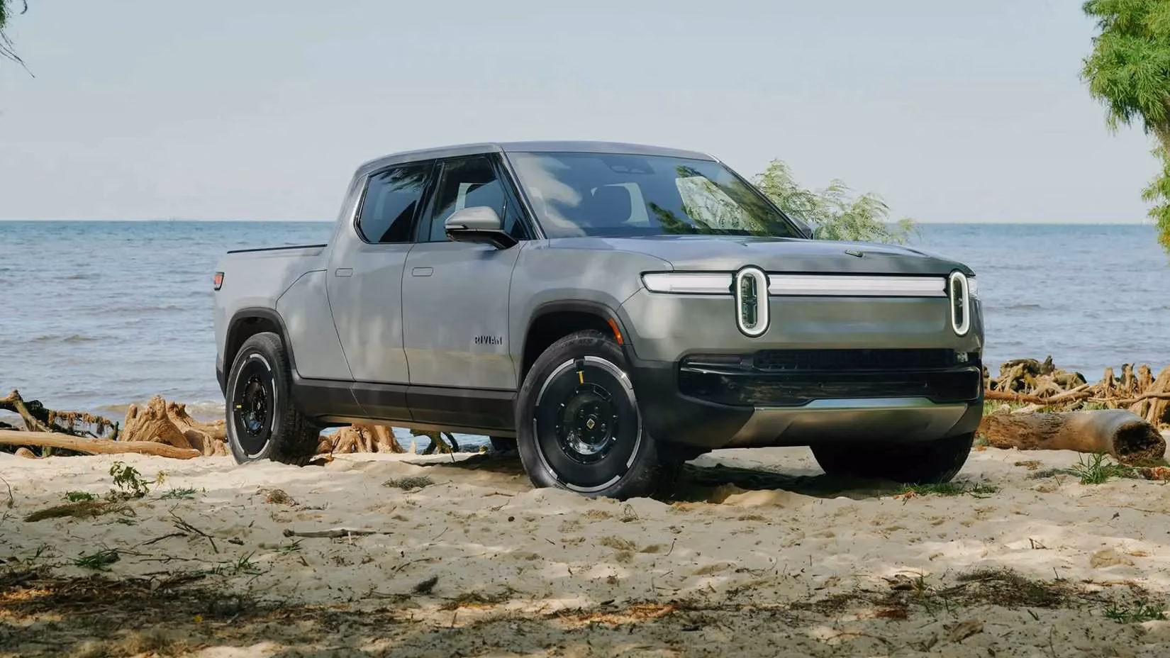 the-quickest-american-pickup-trucks-money-can-buy-in-2026-image-9