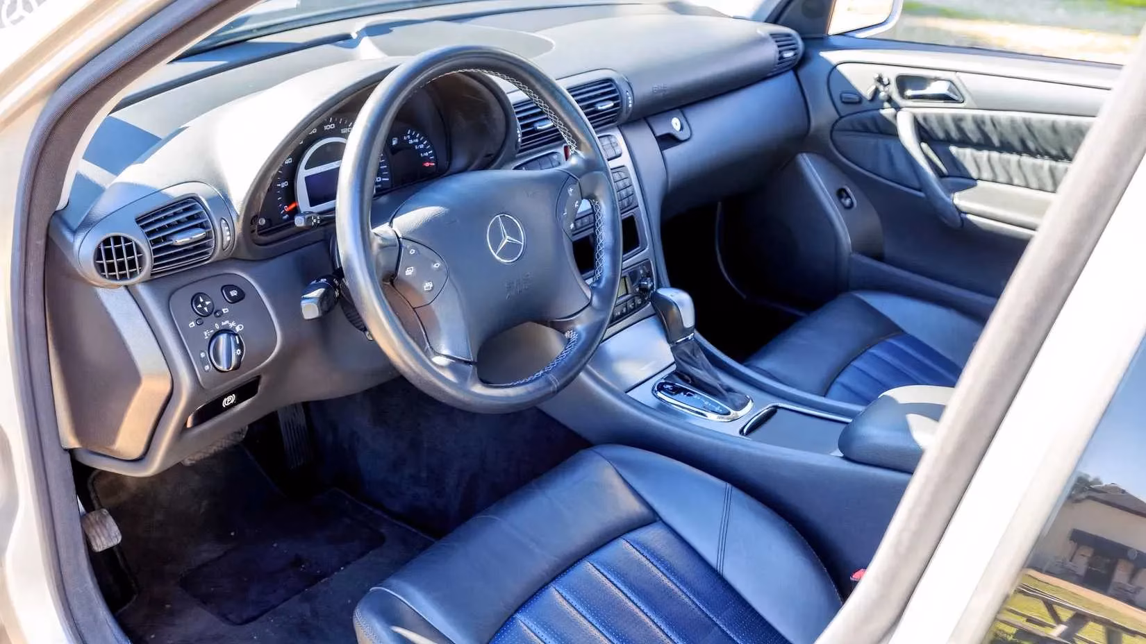the-ultimate-performance-bargain-uncovering-the-2003-mercedes-benz-c32-amg-sleeper-sedan-image-2