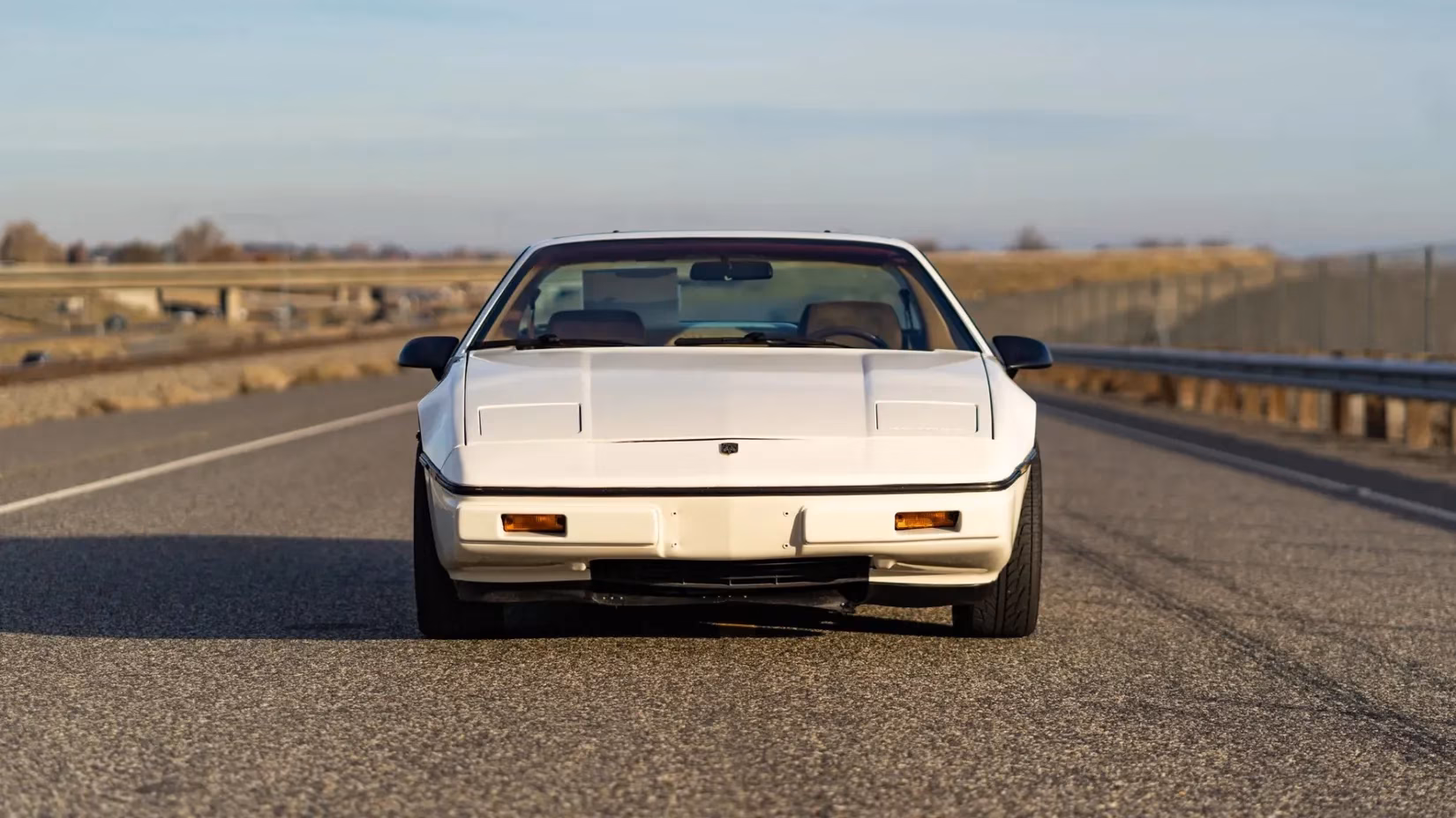 the-1985-pontiac-fiero-still-the-cheapest-mid-engine-thrill-in-2026-image-2