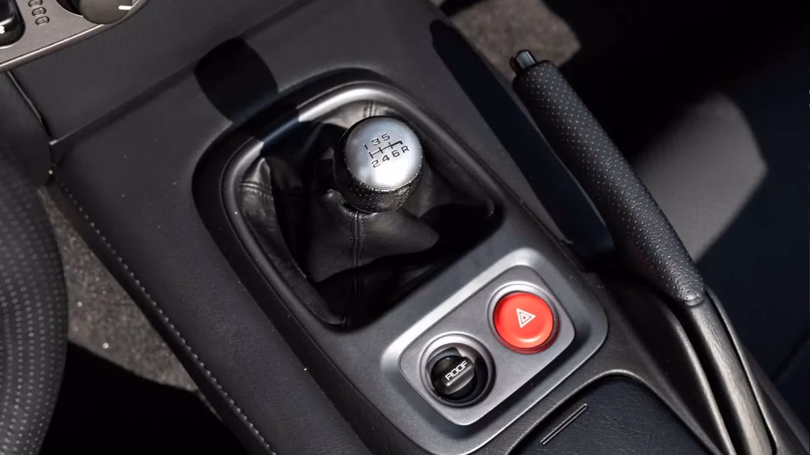 the-unbeatable-honda-s2000-why-this-9000-rpm-legend-still-embarrasses-porsches-in-2026-image-2