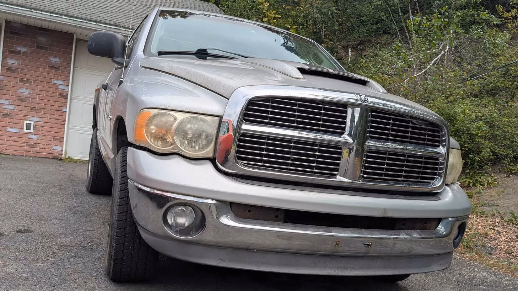 resurrecting-a-2003-ram-the-500-hemi-swap-saga-image-1