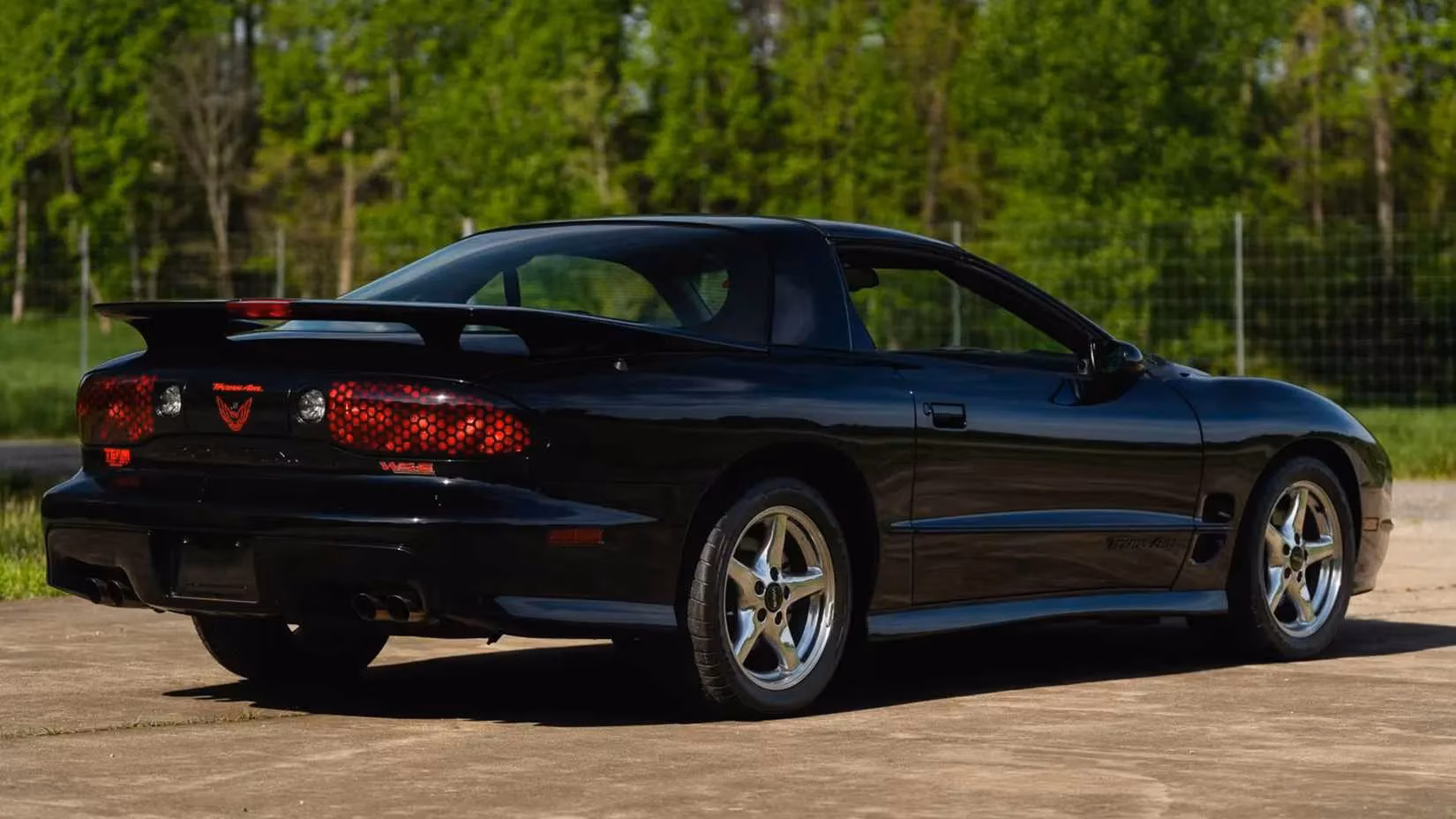 cheap-american-performance-cars-with-unkillable-engines-my-2026-garage-dreams-image-7