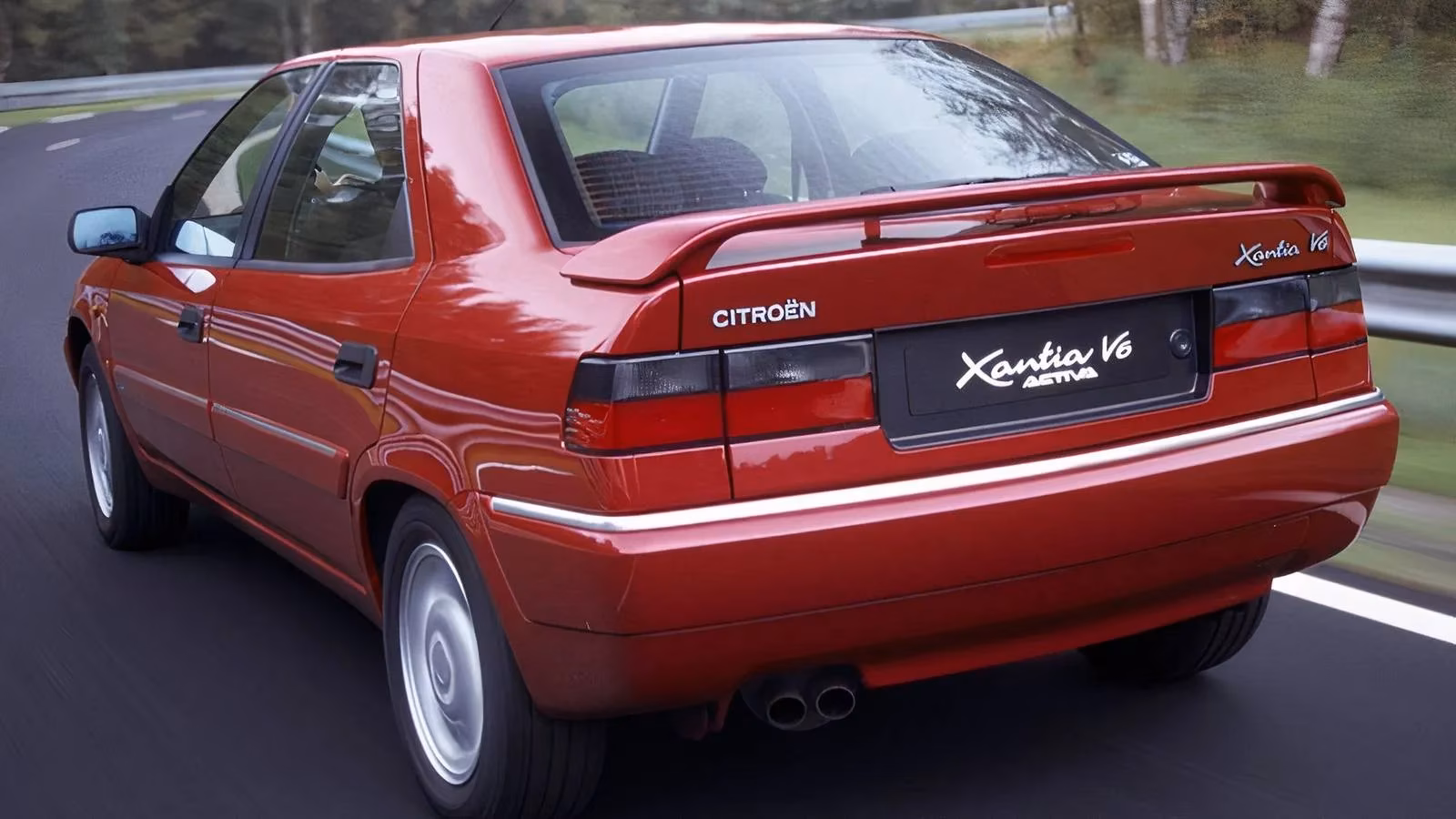 the-forgotten-f1-tech-sleeper-citroen-xantia-activa-s-wild-ride-image-0