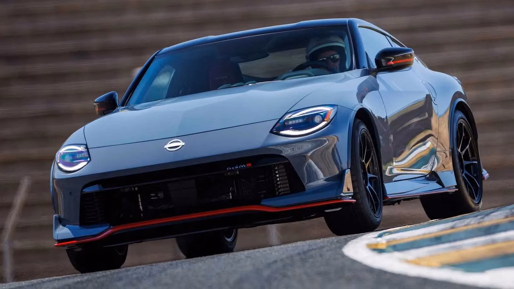the-best-rwd-sports-cars-for-daily-driving-in-2026-image-4