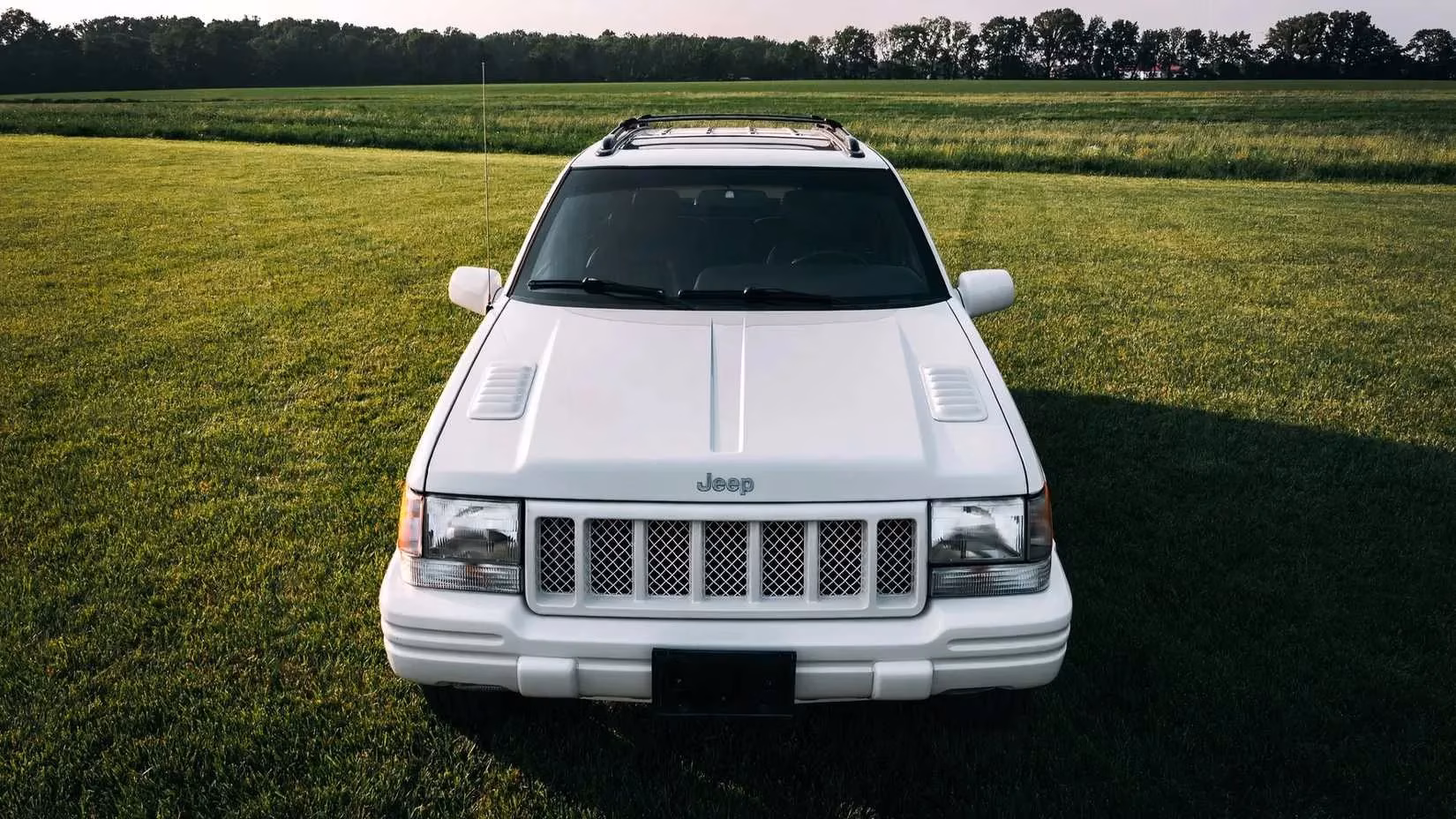 this-90s-v8-sled-is-the-ultimate-off-grid-boss-fight-image-5