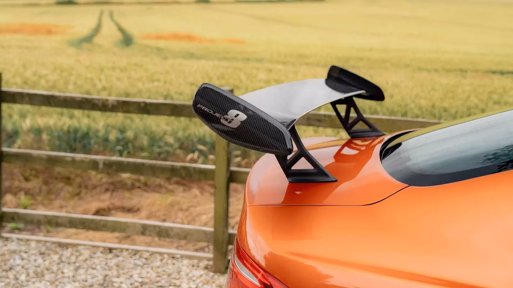 jaguar-xe-sv-project-8-the-four-door-missile-that-still-rewrites-the-rules-in-2026-image-2