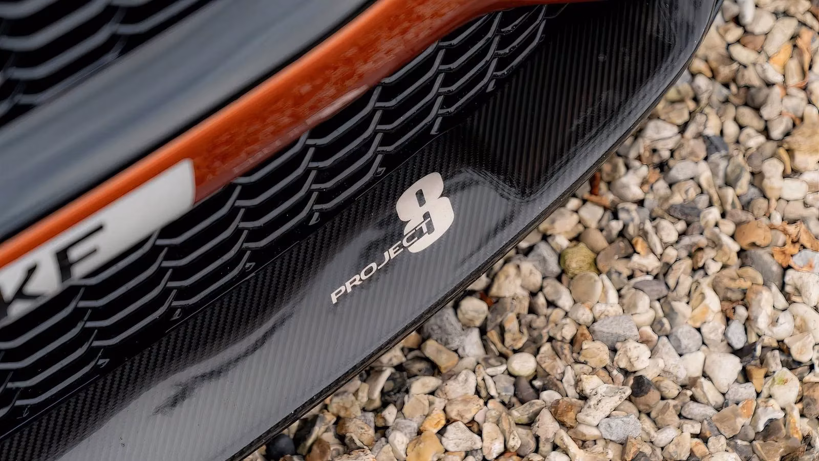 jaguar-xe-sv-project-8-the-four-door-missile-that-still-rewrites-the-rules-in-2026-image-0