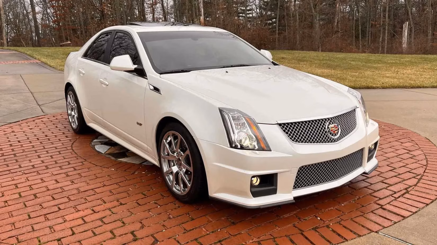 the-unbeatable-bargain-cadillac-cts-v-power-under-30k-image-1