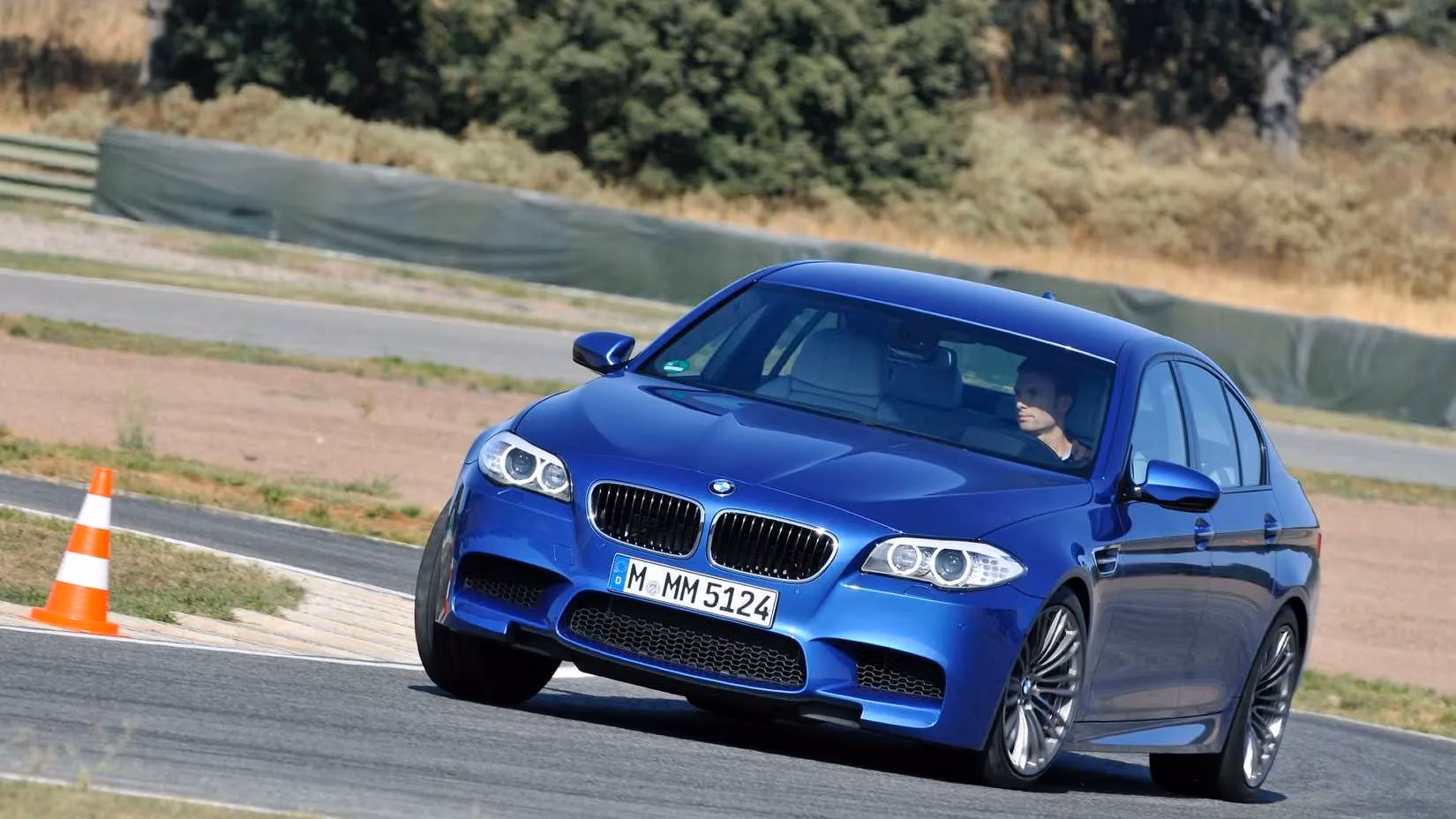 from-supercar-slayer-to-steal-10-affordable-2015-sports-sedans-in-2026-image-2