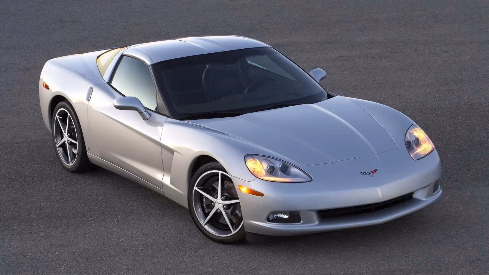 10-sub-30k-sports-cars-that-still-hit-60-in-under-5-seconds-in-2026-image-1